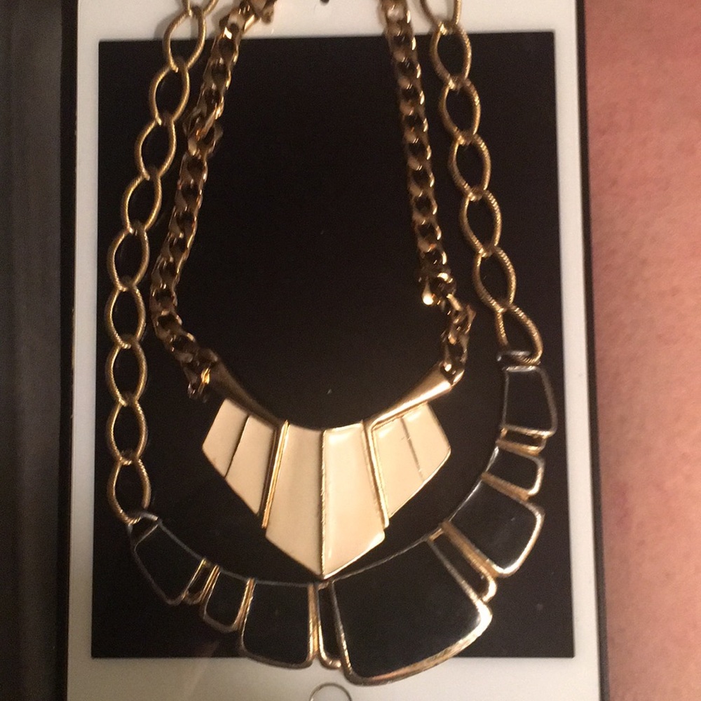 2 vintage necklace-1 is Trafari